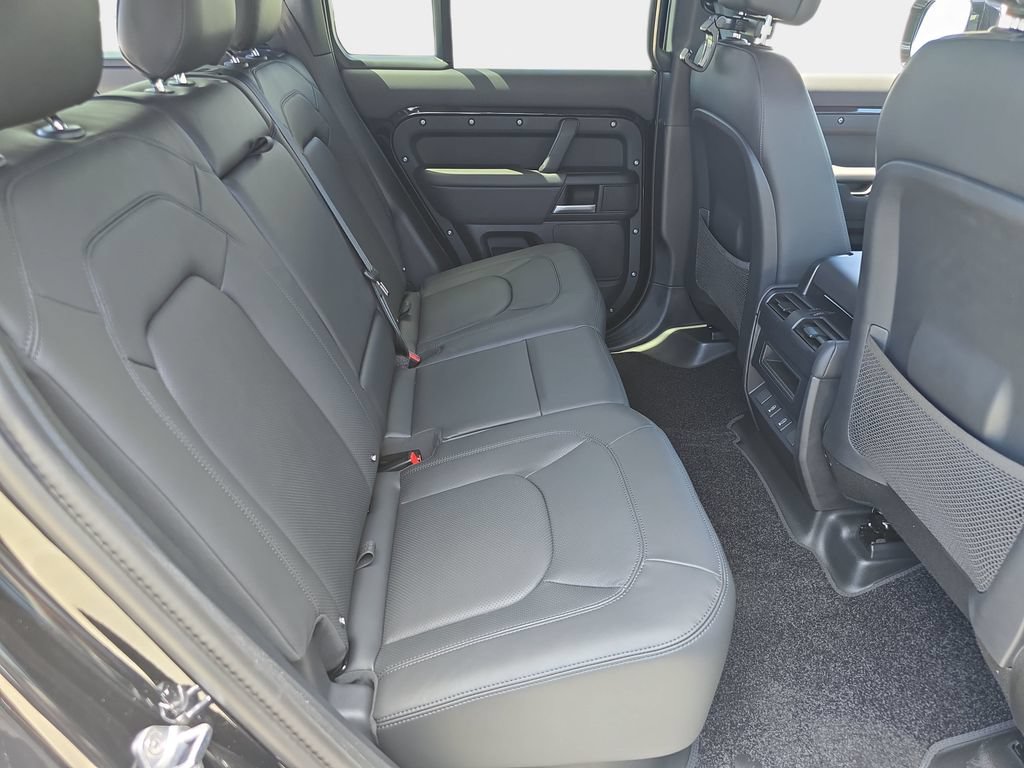 New 2026 Land Rover Defender 110 S AWD/4WD image 11