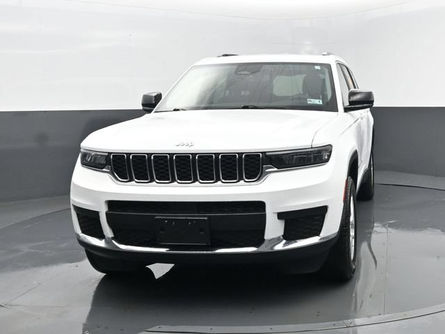 Used 2023 Jeep Grand Cherokee L Laredo AWD/4WD image 22