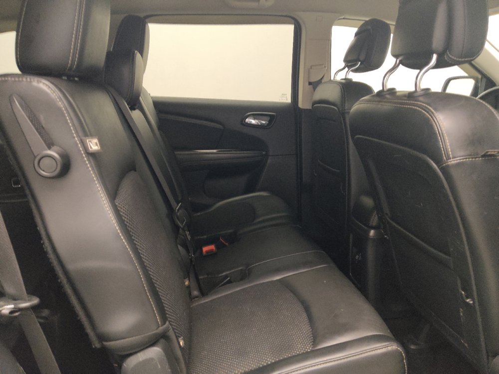 Used 2019 Dodge Journey Crossroad FWD image 19