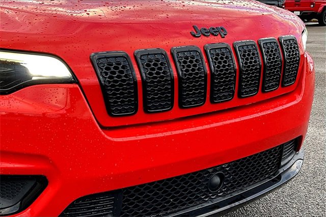 Used 2021 Jeep Cherokee Latitude Plus image 26