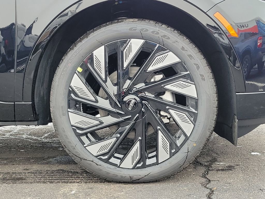 New 2026 Lincoln Nautilus Reserve AWD/4WD image 9
