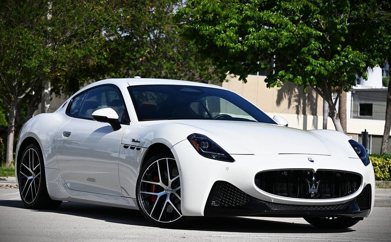 Used 2024 Maserati GranTurismo Modena AWD/4WD image 2