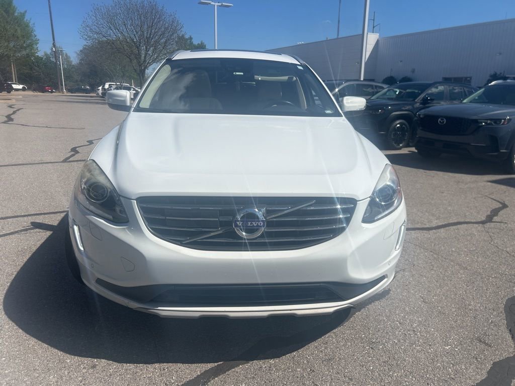 Used 2016 Volvo XC60 T6 Platinum image 3