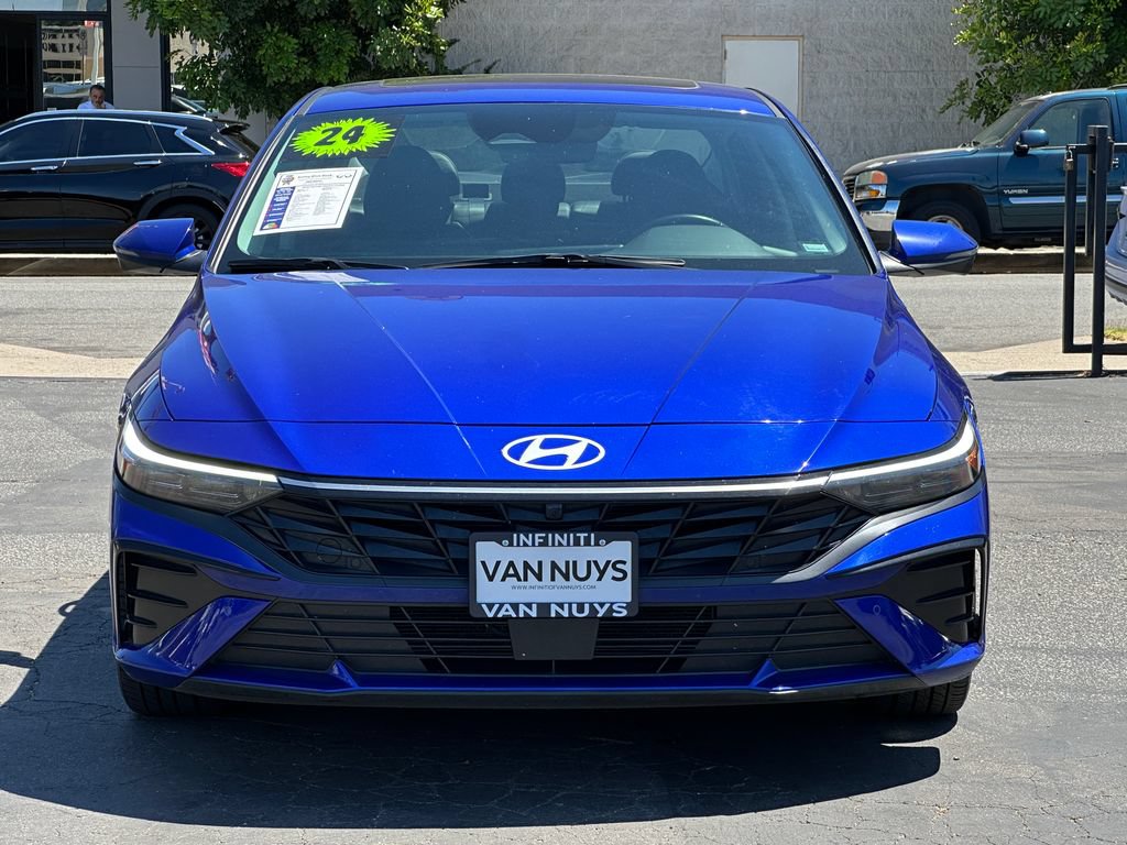 Used 2024 Hyundai Elantra Limited FWD image 12