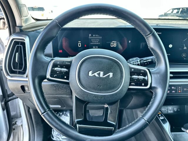 Used 2024 Kia Sorento S FWD image 11