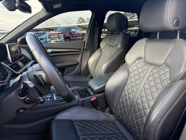 Used 2020 Audi SQ5 Prestige w/ Prestige Package image 10