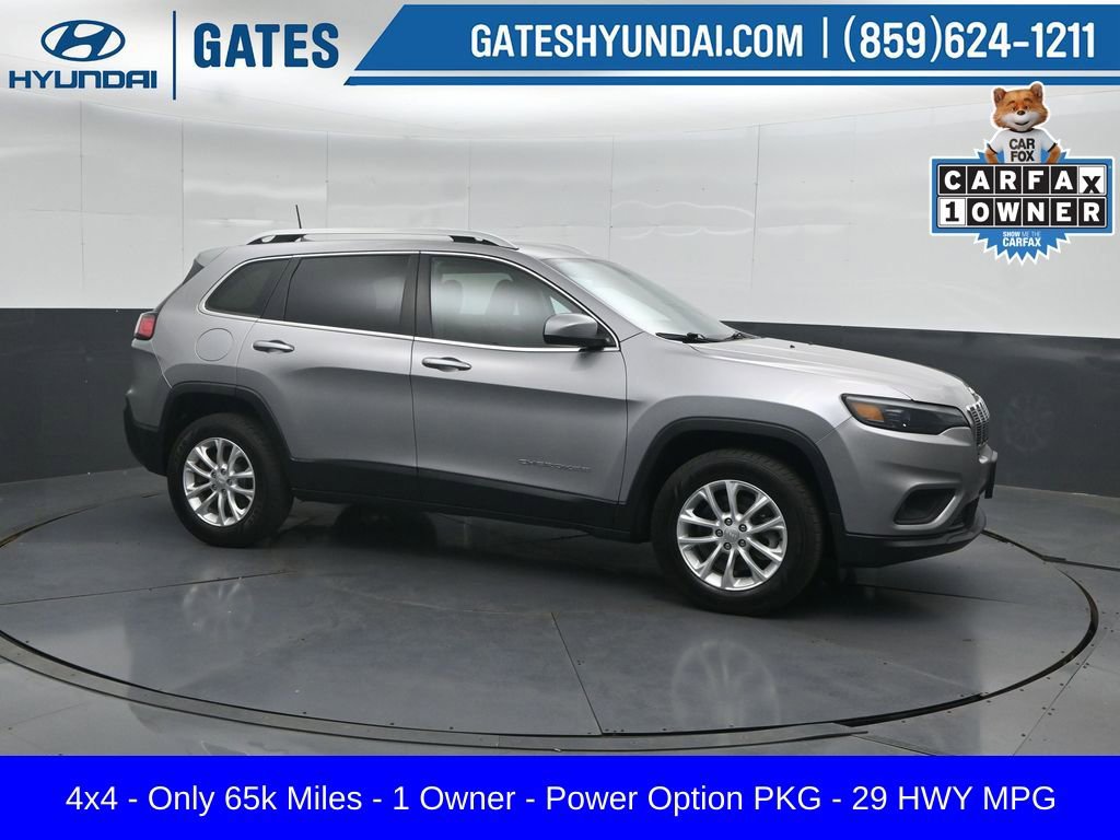 Used 2019 Jeep Cherokee Latitude w/ Popular Appearance Group AWD/4WD image 1