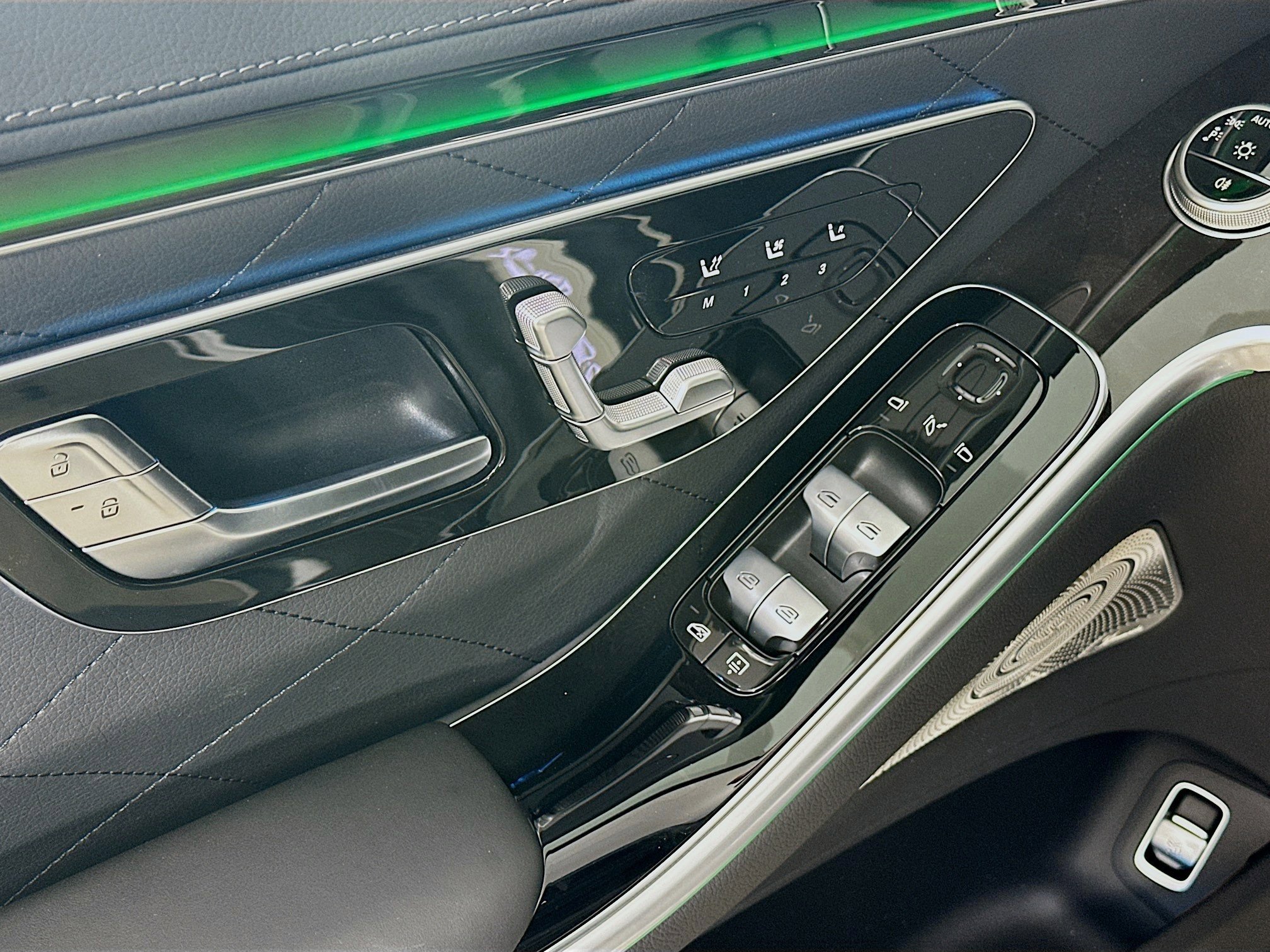 Used 2026 Mercedes-Benz S 580 4MATIC Sedan image 22
