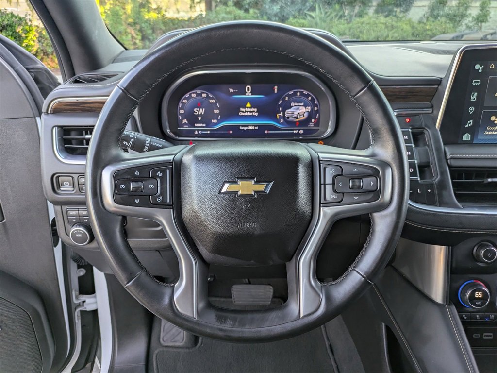 Used 2023 Chevrolet Suburban Premier image 19