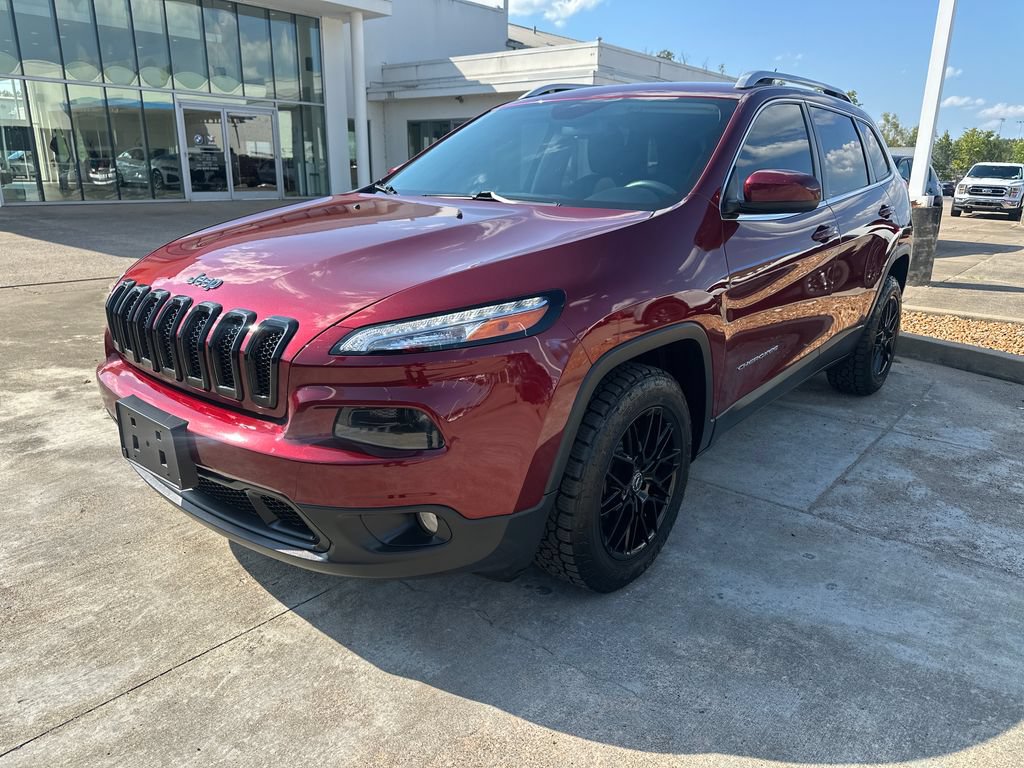Used 2018 Jeep Cherokee Latitude