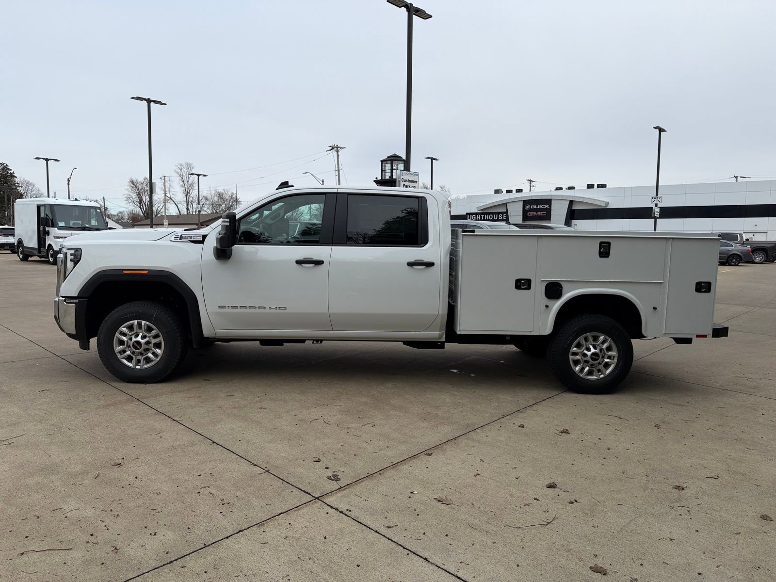 New 2026 GMC Sierra 2500 Pro w/ Convenience Package image 8