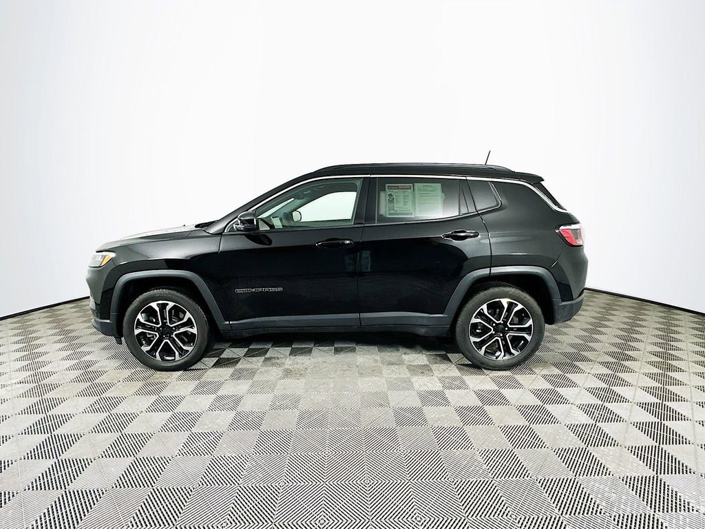 Used 2024 Jeep Compass Limited image 6