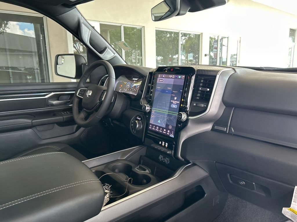 Used 2025 RAM 1500 Big Horn AWD/4WD image 26