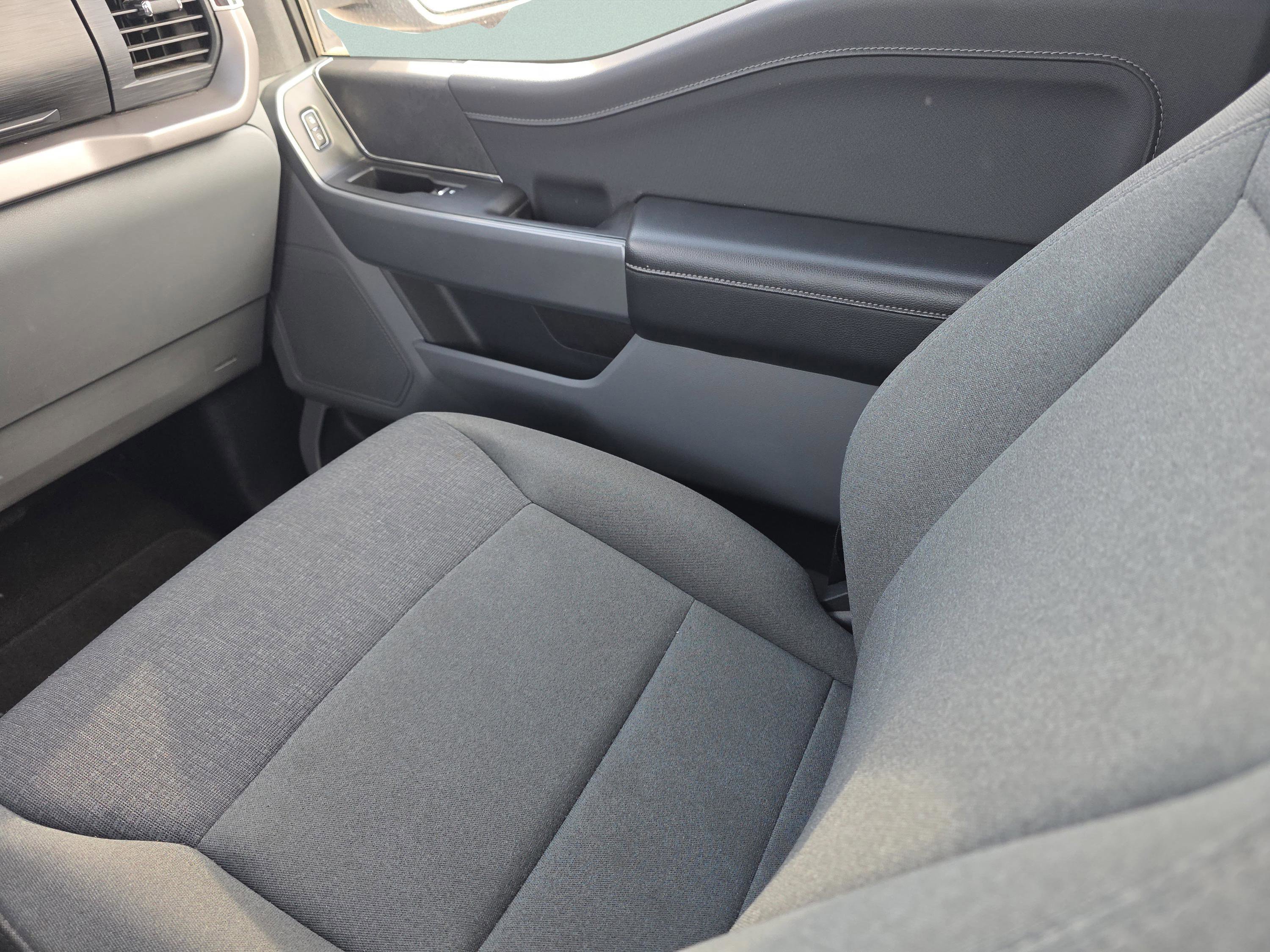 Used 2024 Ford F150 XLT w/ Mobile Office Package image 16