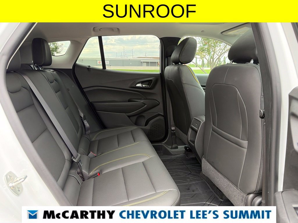 Used 2025 Chevrolet Trax ACTIV w/ Sunroof Package FWD image 33