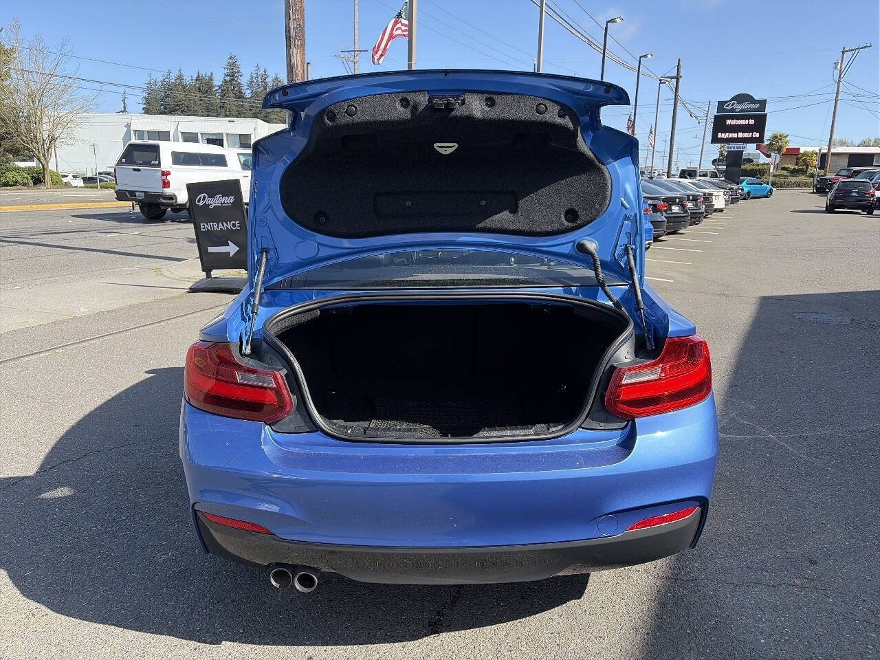 Used 2015 BMW 228i xDrive Coupe AWD/4WD image 8