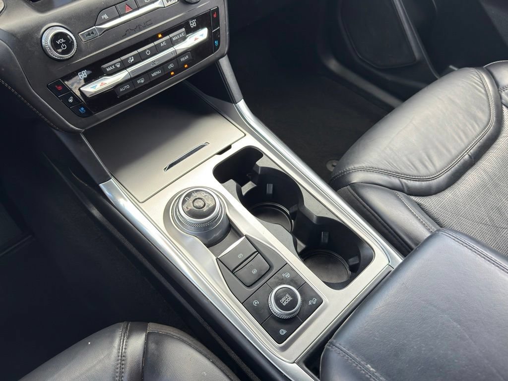 Used 2020 Ford Explorer Platinum AWD/4WD image 28