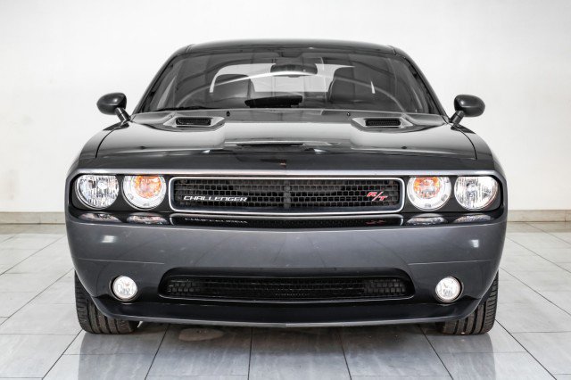 Used 2013 Dodge Challenger R/T Plus image 3