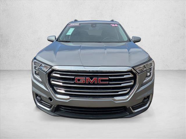 Used 2024 GMC Terrain SLT image 2