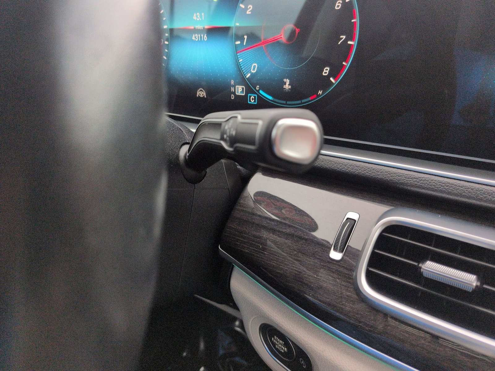 Used 2022 Mercedes-Benz GLE 350 4MATIC image 13