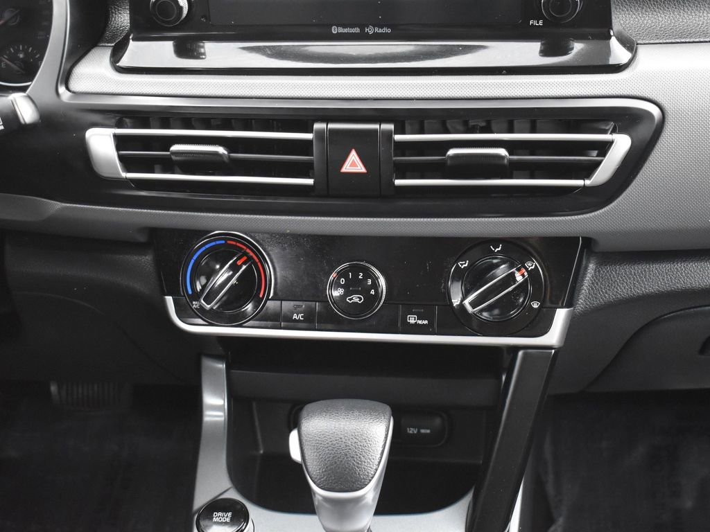 Used 2021 Kia Seltos LX image 21