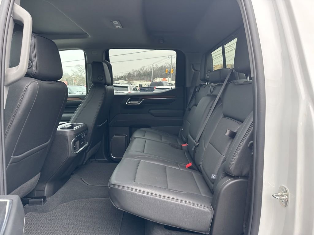 Used 2024 GMC Sierra 1500 Denali w/ Technology Package image 32