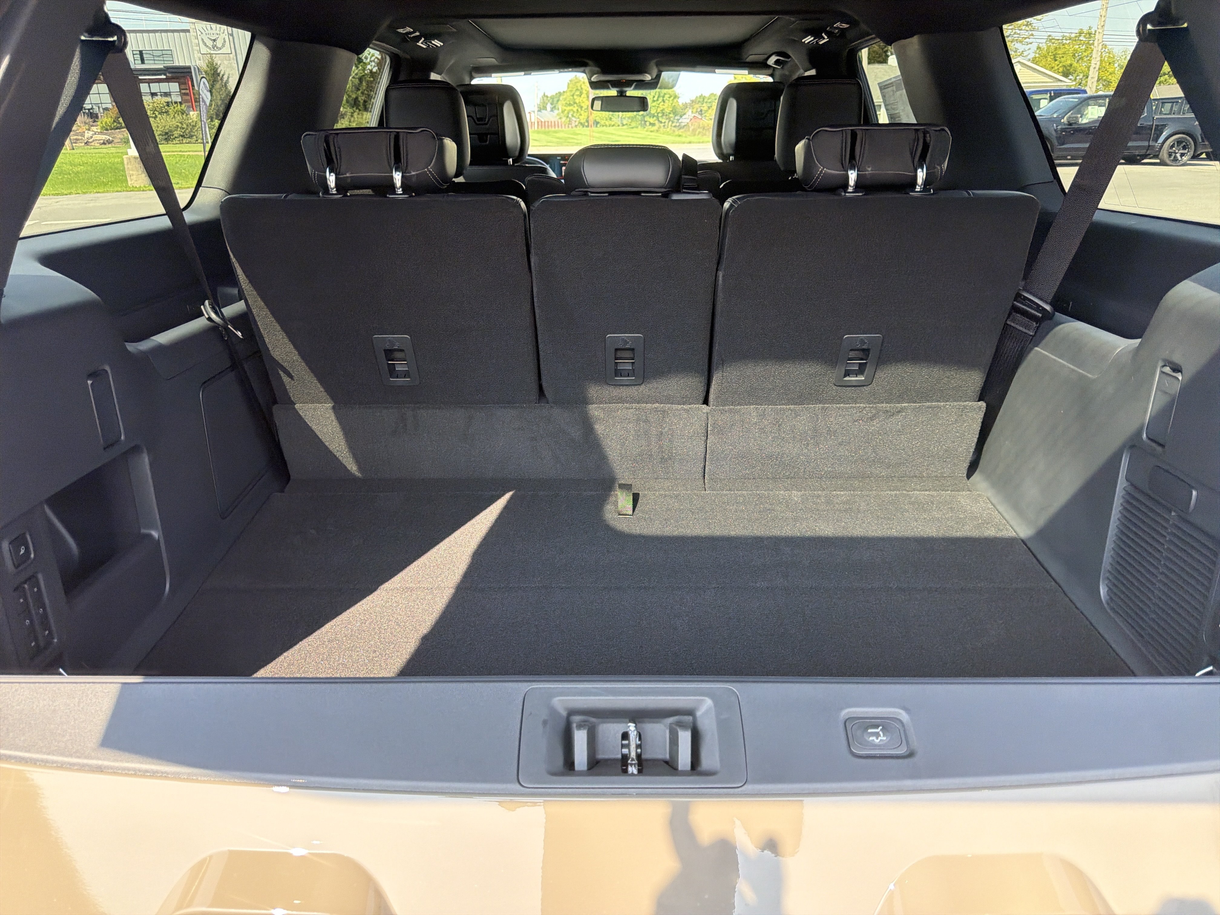 New 2027 Ford Expedition Max Platinum w/ Stealth Appearance Package AWD/4WD image 5