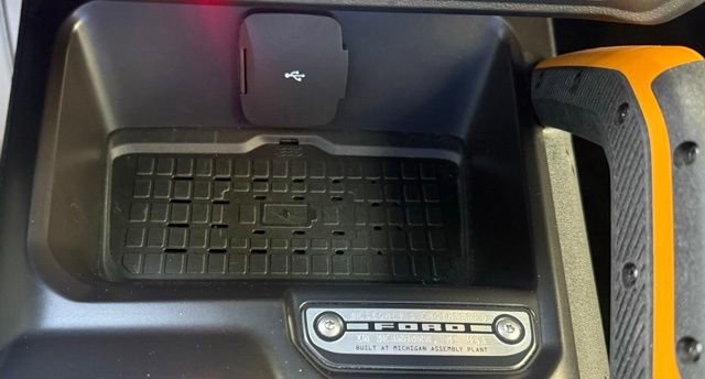 Used 2024 Ford Bronco Badlands image 15