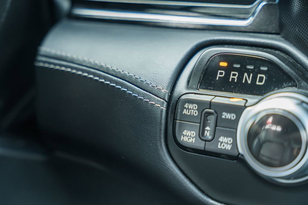 Certified 2022 RAM 1500 Limited w/ Night Edition AWD/4WD image 33