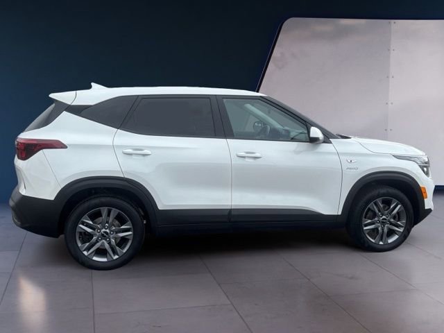 Used 2023 Kia Seltos LX image 6