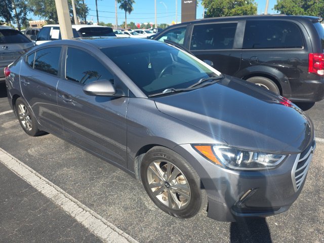 Used 2018 Hyundai Elantra Value Edition FWD image 5
