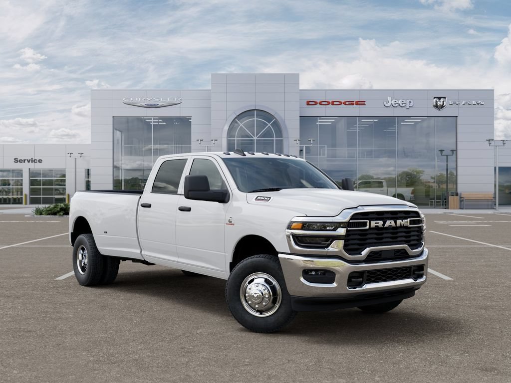 New 2026 RAM 3500 Tradesman AWD/4WD image 5