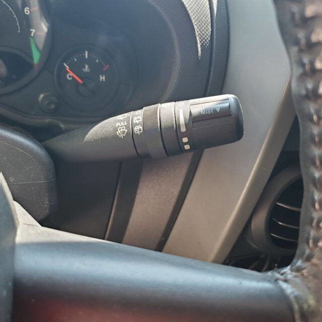 Used 2008 Jeep Wrangler X image 19