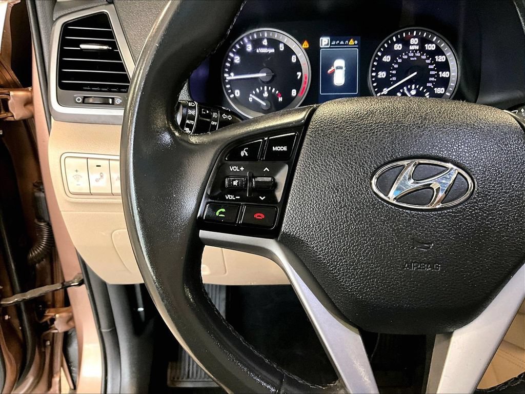 Used 2017 Hyundai Tucson Limited w/ Limited Ultimate Package 03 AWD/4WD image 24