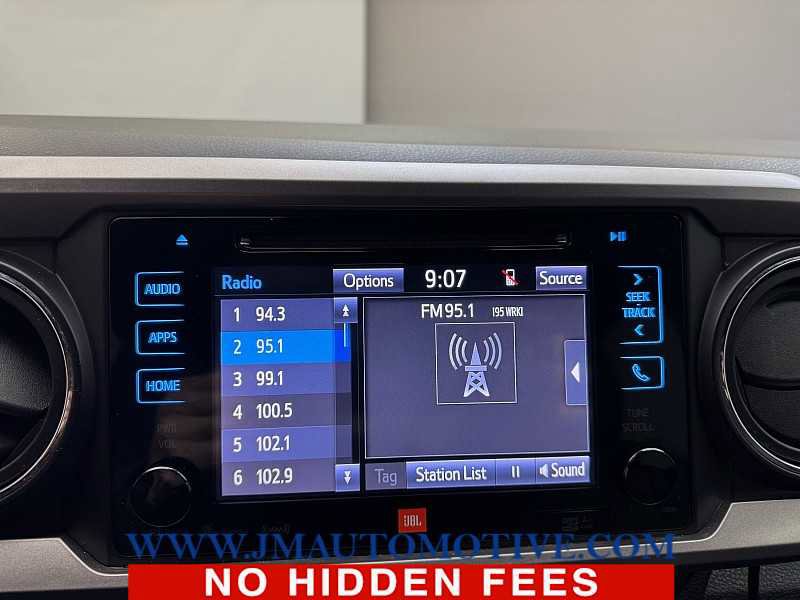 Used 2018 Toyota Tacoma Limited AWD/4WD image 22
