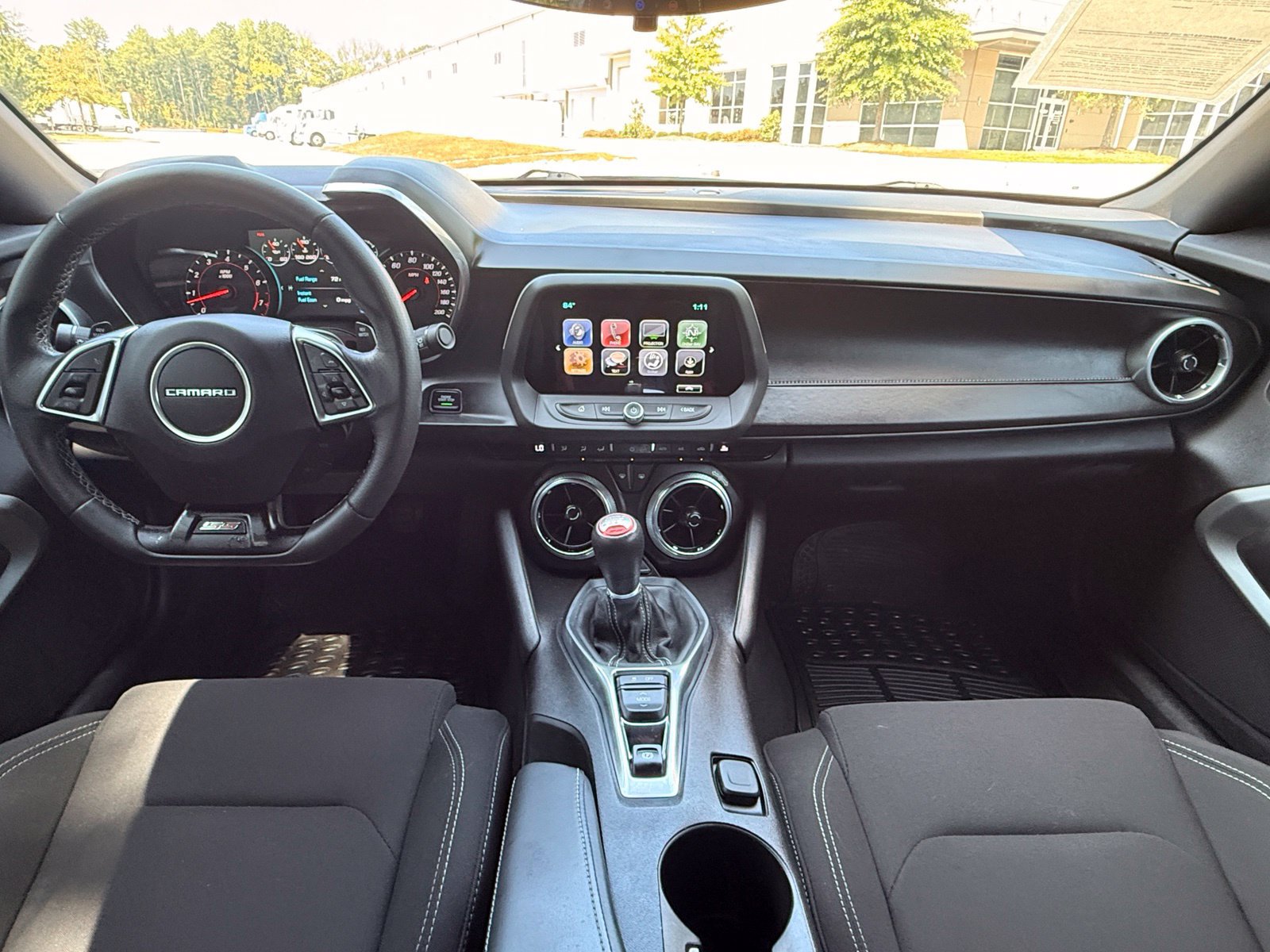 Used 2018 Chevrolet Camaro SS RWD image 23
