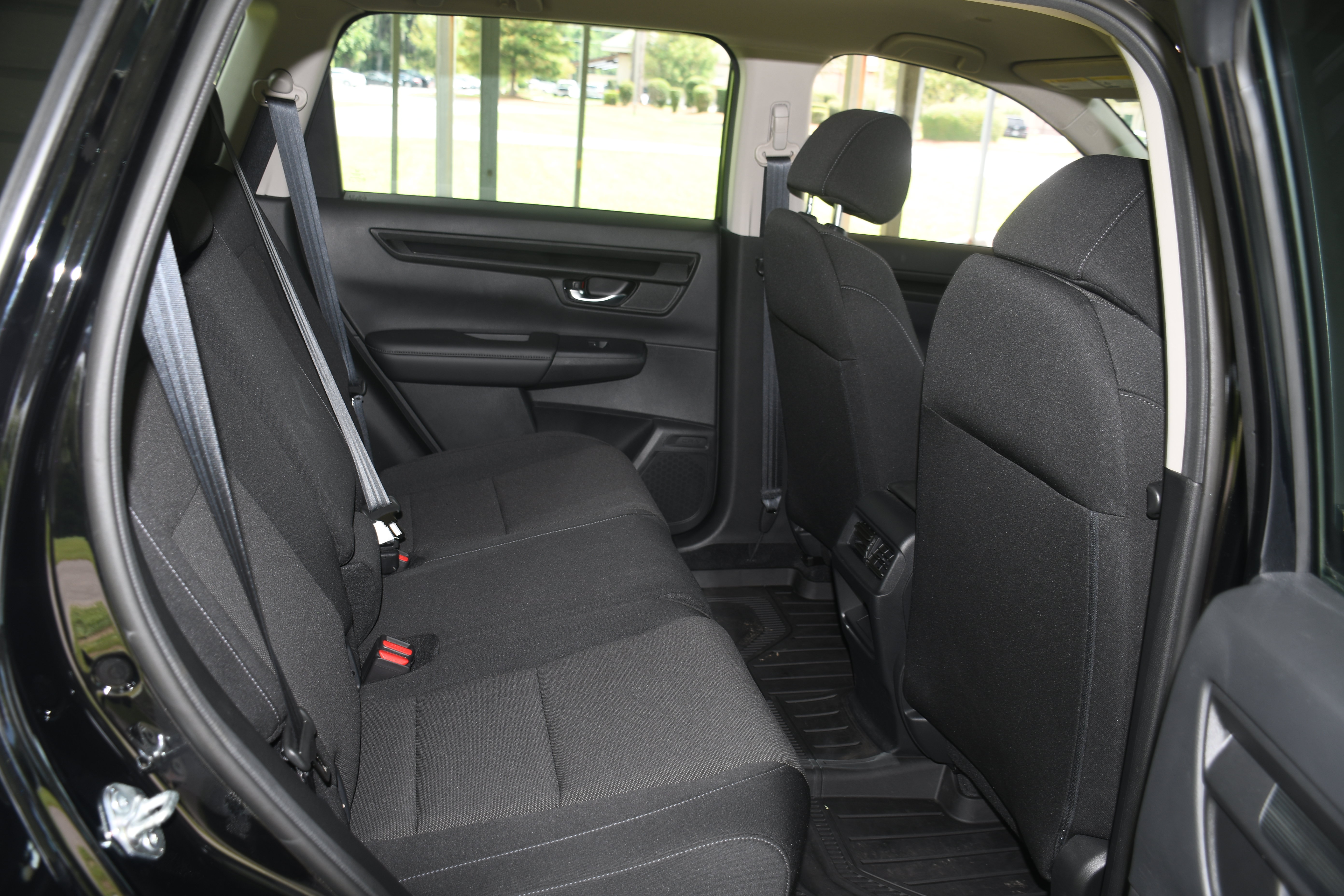 Used 2025 Honda CR-V EX-L image 17