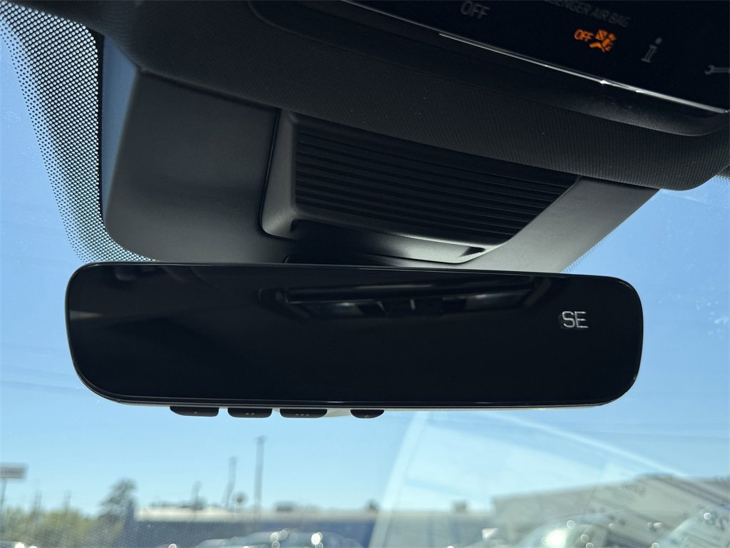 New 2026 Volkswagen Tiguan SE R-Line image 22