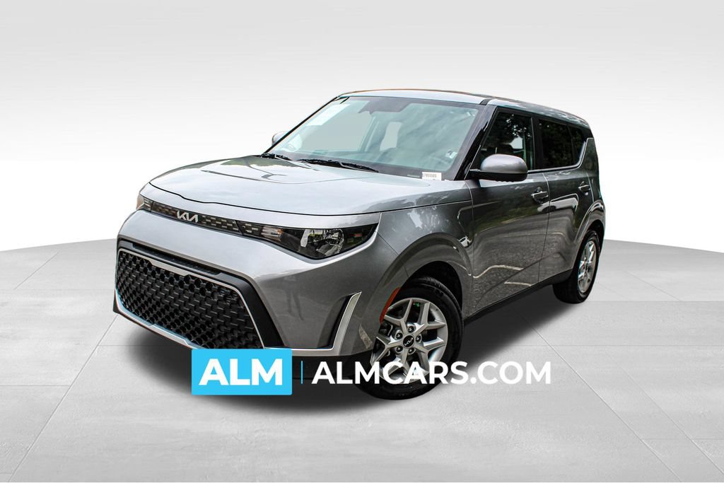 Used 2025 Kia Soul LX w/ LX Technology Package