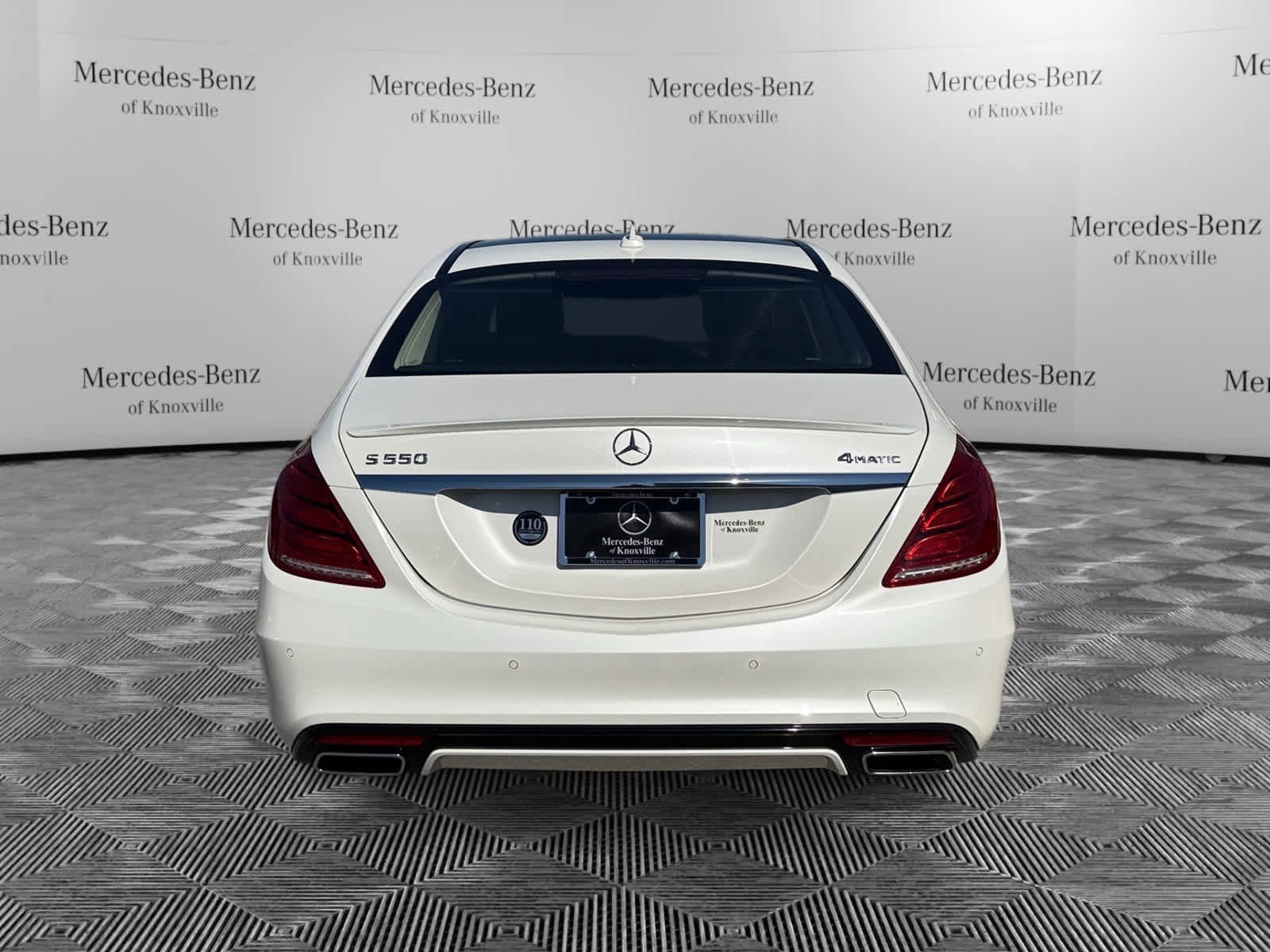 Used 2016 Mercedes-Benz S 550 4MATIC Sedan image 4