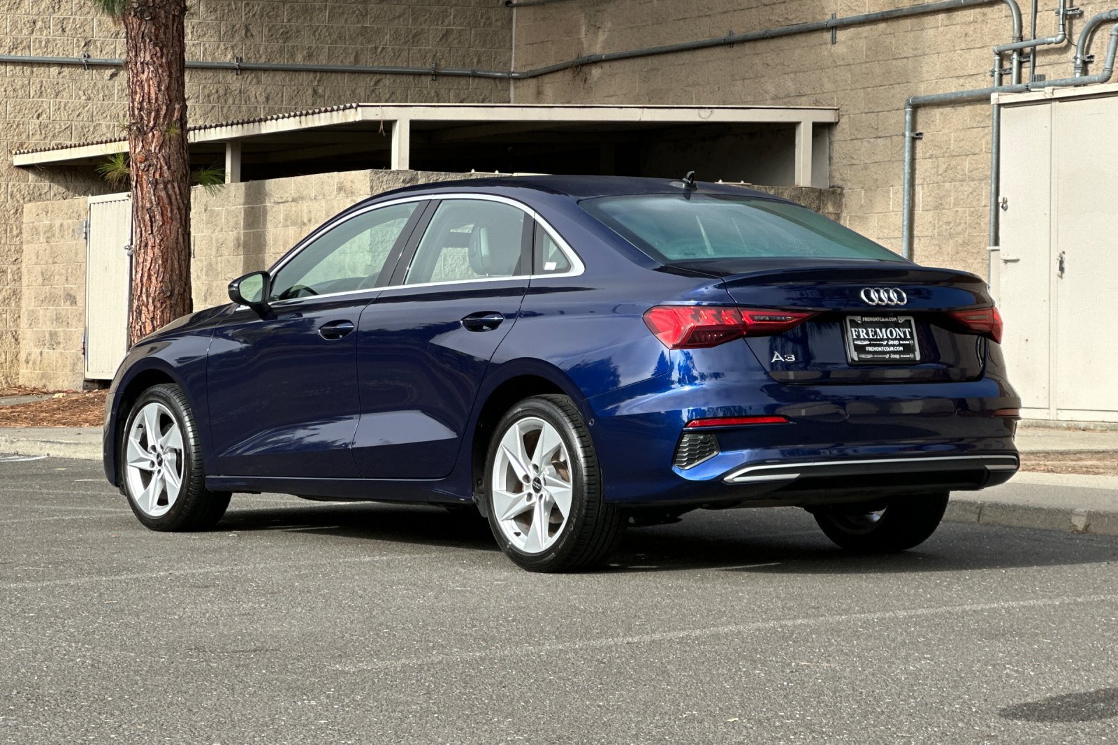 Used 2024 Audi A3 2.0T Premium FWD image 5