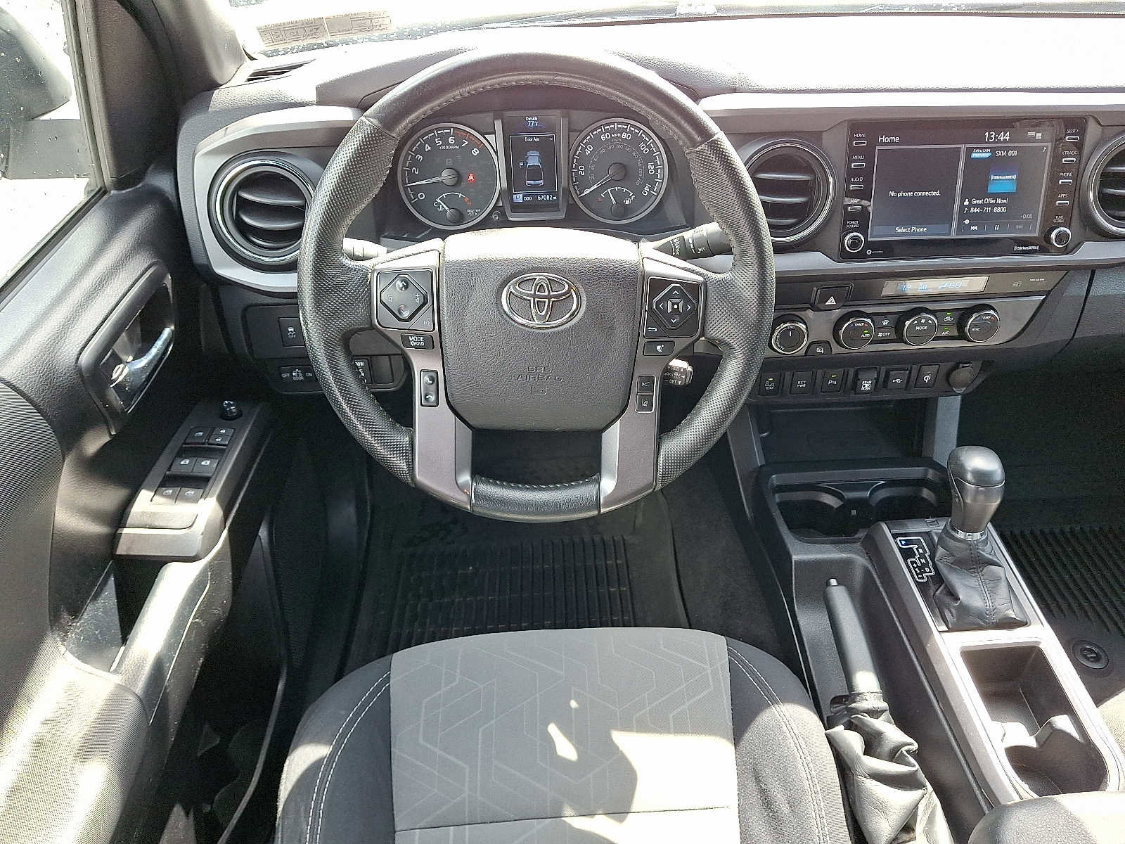 Used 2021 Toyota Tacoma TRD Sport w/ Technology Package image 11