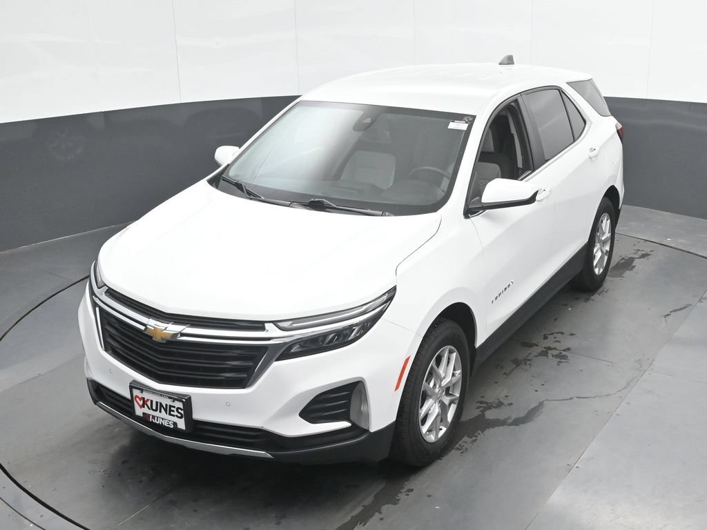 Used 2023 Chevrolet Equinox LT w/ Driver Convenience Package AWD/4WD image 33