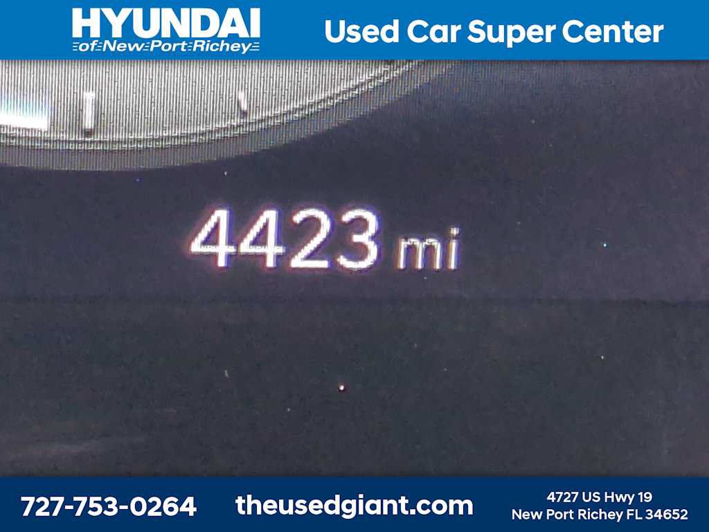 Certified 2024 Hyundai Elantra SEL FWD image 28