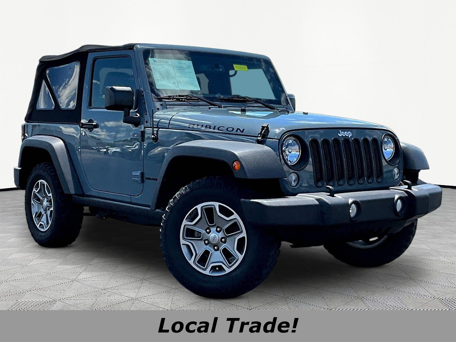 Used 2015 Jeep Wrangler Rubicon w/ Power Convenience Group AWD/4WD image 3