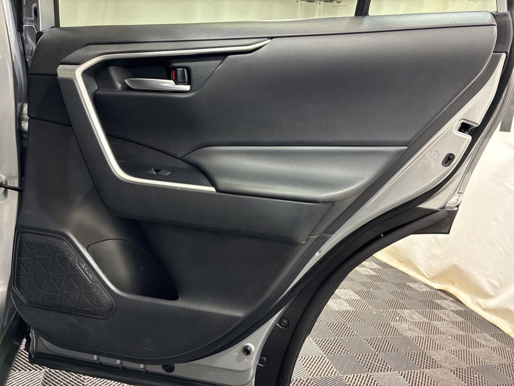 Used 2023 Toyota RAV4 XLE AWD/4WD image 14