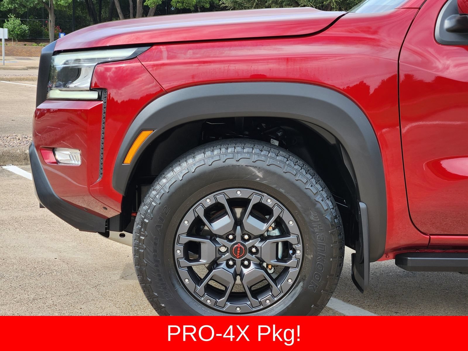 Used 2022 Nissan Frontier PRO-4X w/ Pro-4X Premium Package AWD/4WD image 8