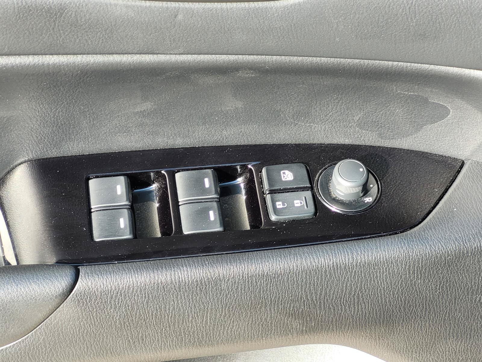 Used 2025 MAZDA CX-5 AWD 2.5 S w/ Preferred Package image 25