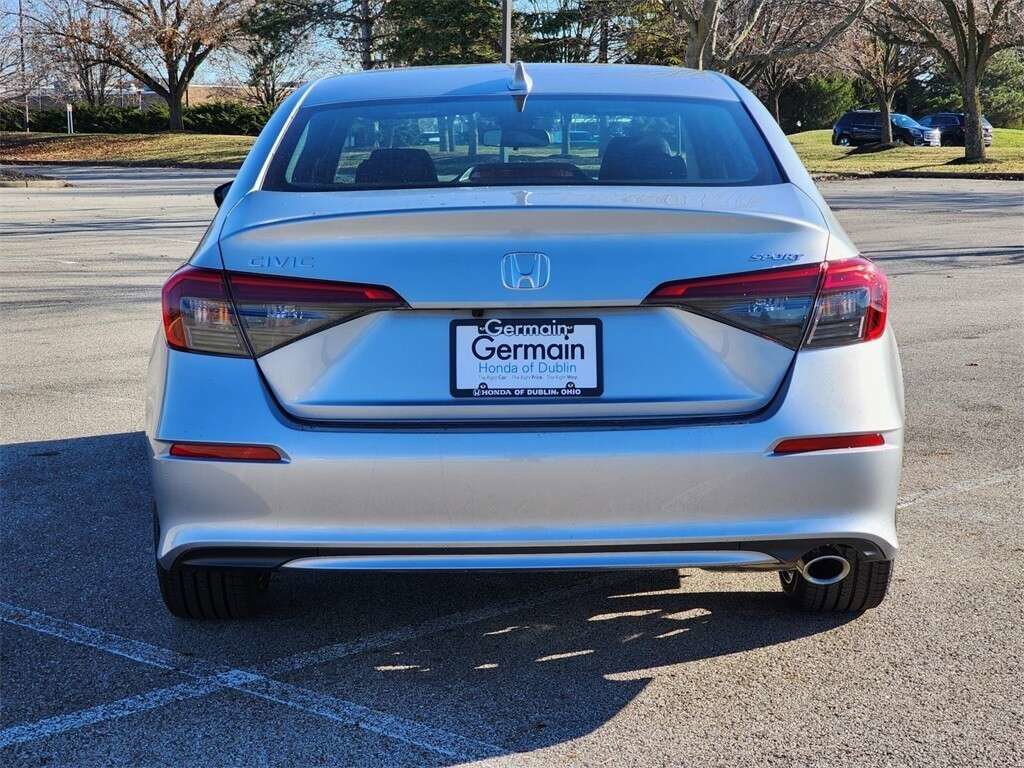 Used 2024 Honda Civic Sport image 11