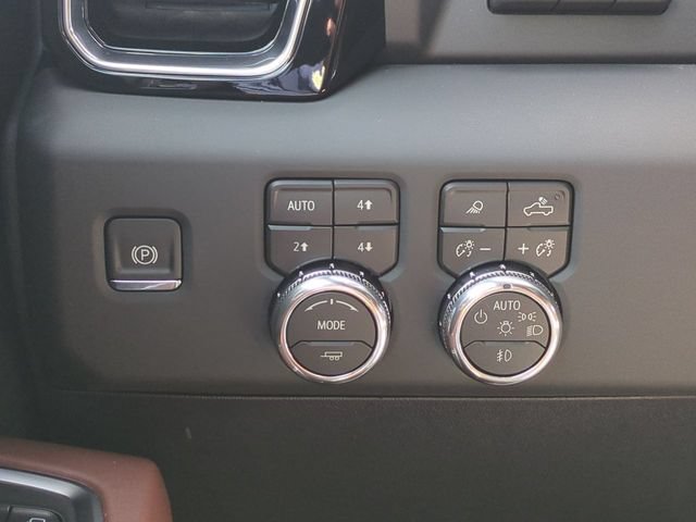 New 2026 GMC Sierra 3500 Denali Ultimate AWD/4WD image 19